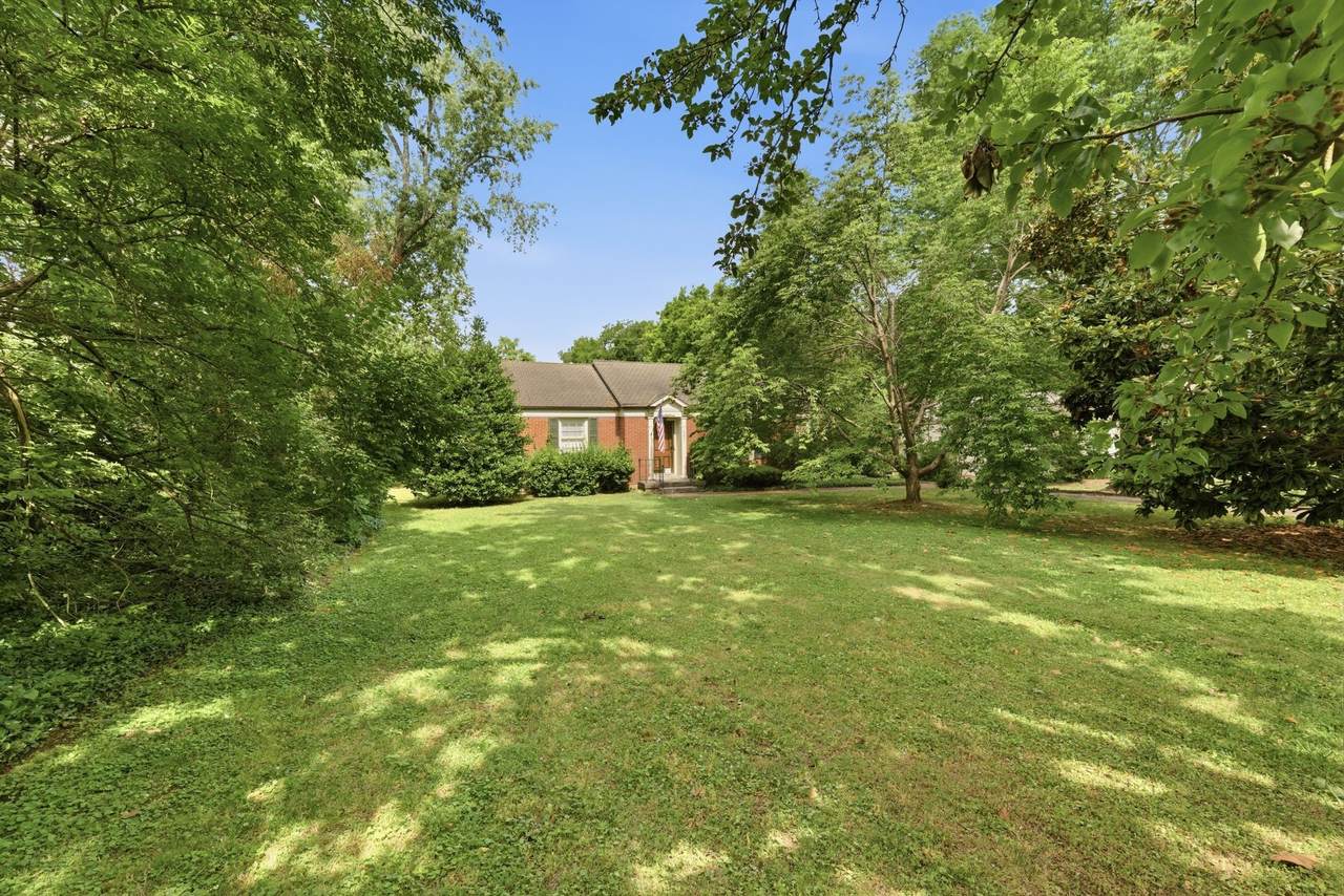 https://bt-photos.global.ssl.fastly.net/nashville/1280_boomver_1_RTC3220502-1.jpg
