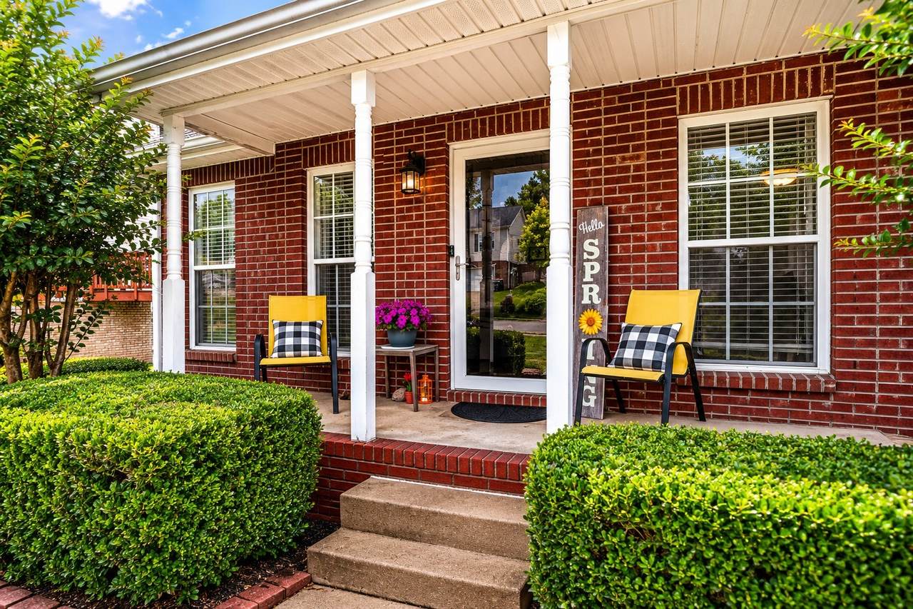644 Foxfield Dr - Photo 1