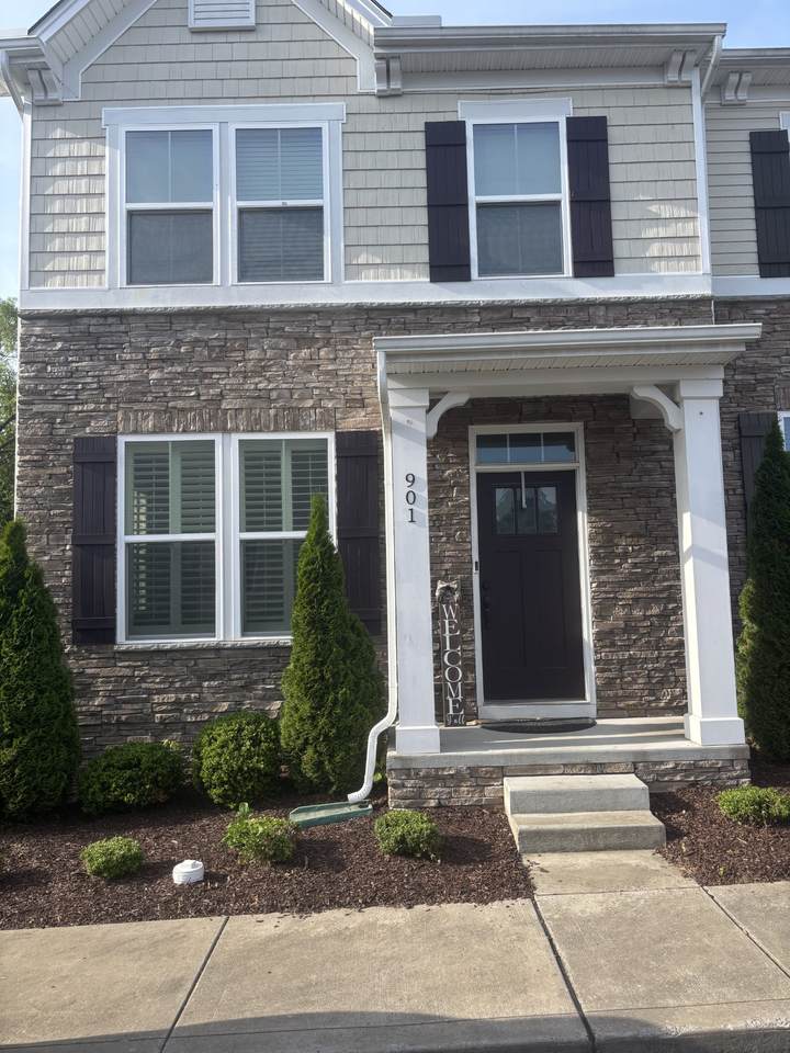 4316 Summercrest Blvd - Photo 1