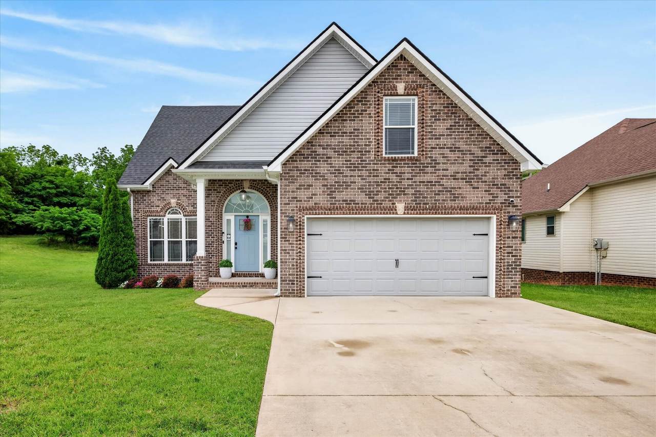 1025 Garner Hills Dr - Photo 1
