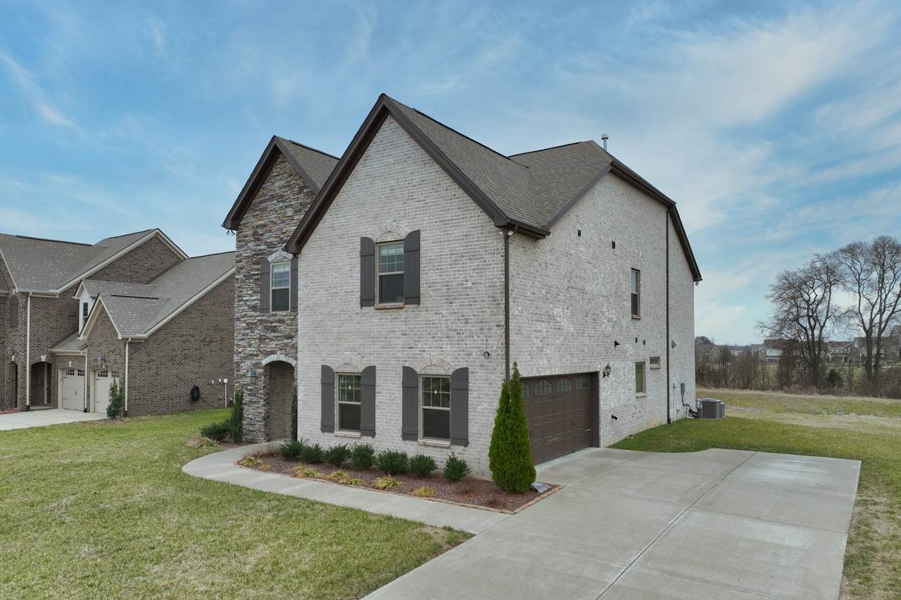https://bt-photos.global.ssl.fastly.net/nashville/1280_boomver_1_RTC3220736-1.jpg
