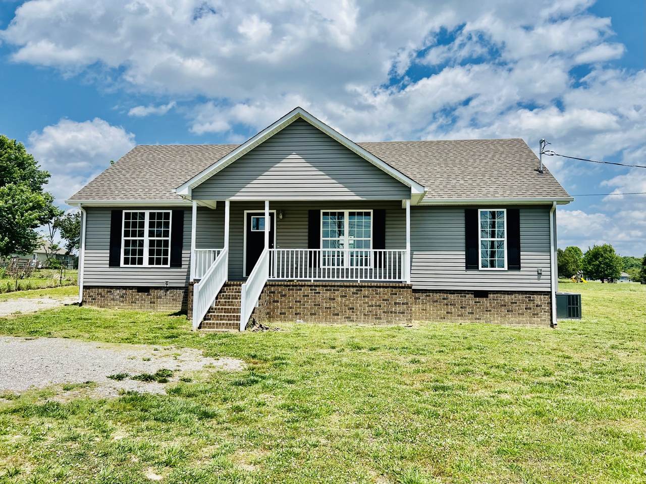 4560 Fall River Rd - Photo 1