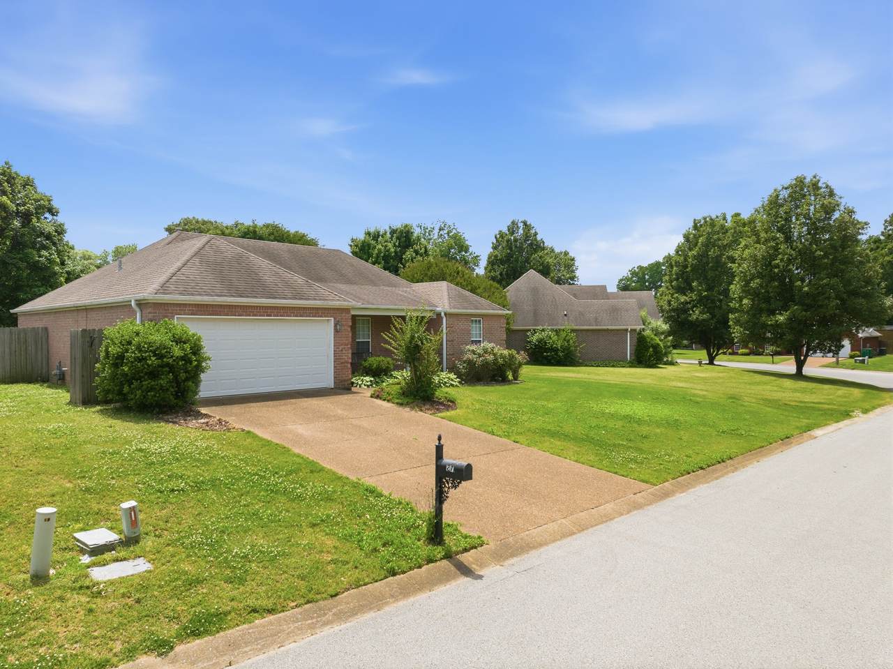 https://bt-photos.global.ssl.fastly.net/nashville/1280_boomver_1_RTC3220768-1.jpg