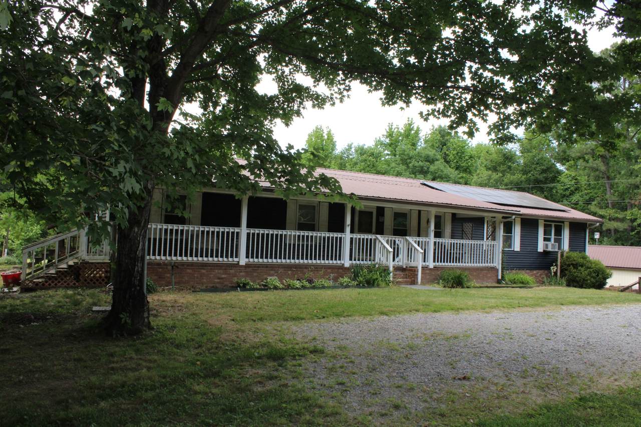 110 Towering Oaks Dr - Photo 1