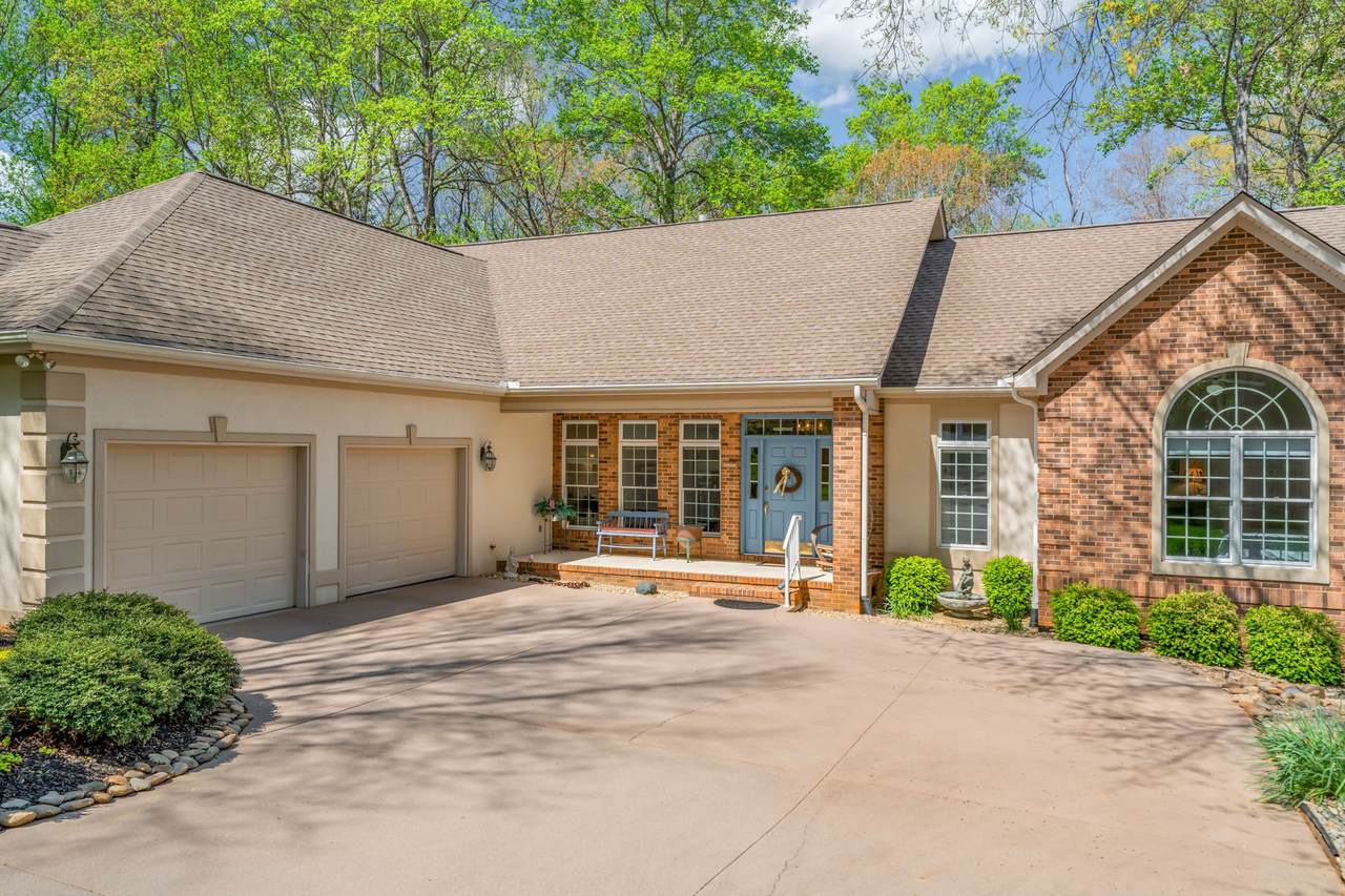 124 Geya Cir - Photo 1