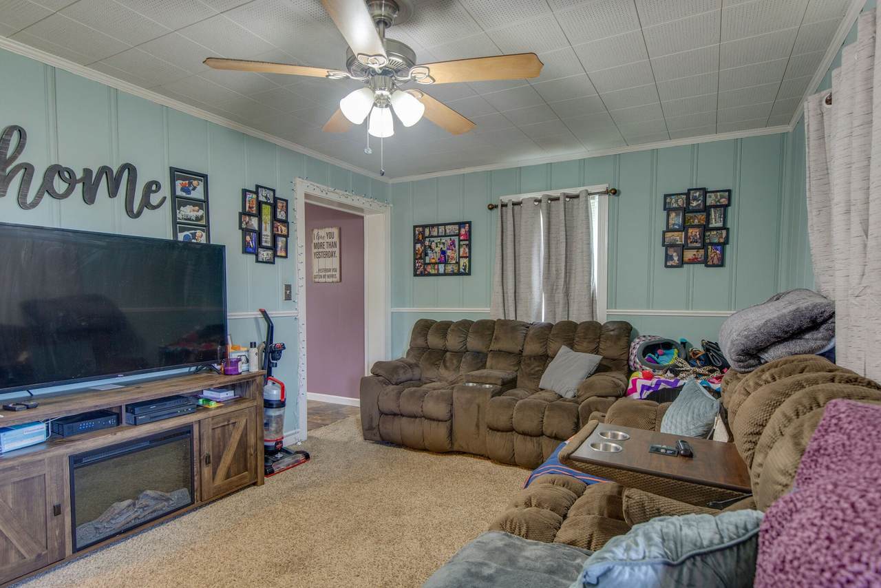 https://bt-photos.global.ssl.fastly.net/nashville/1280_boomver_1_RTC3220873-1.jpg