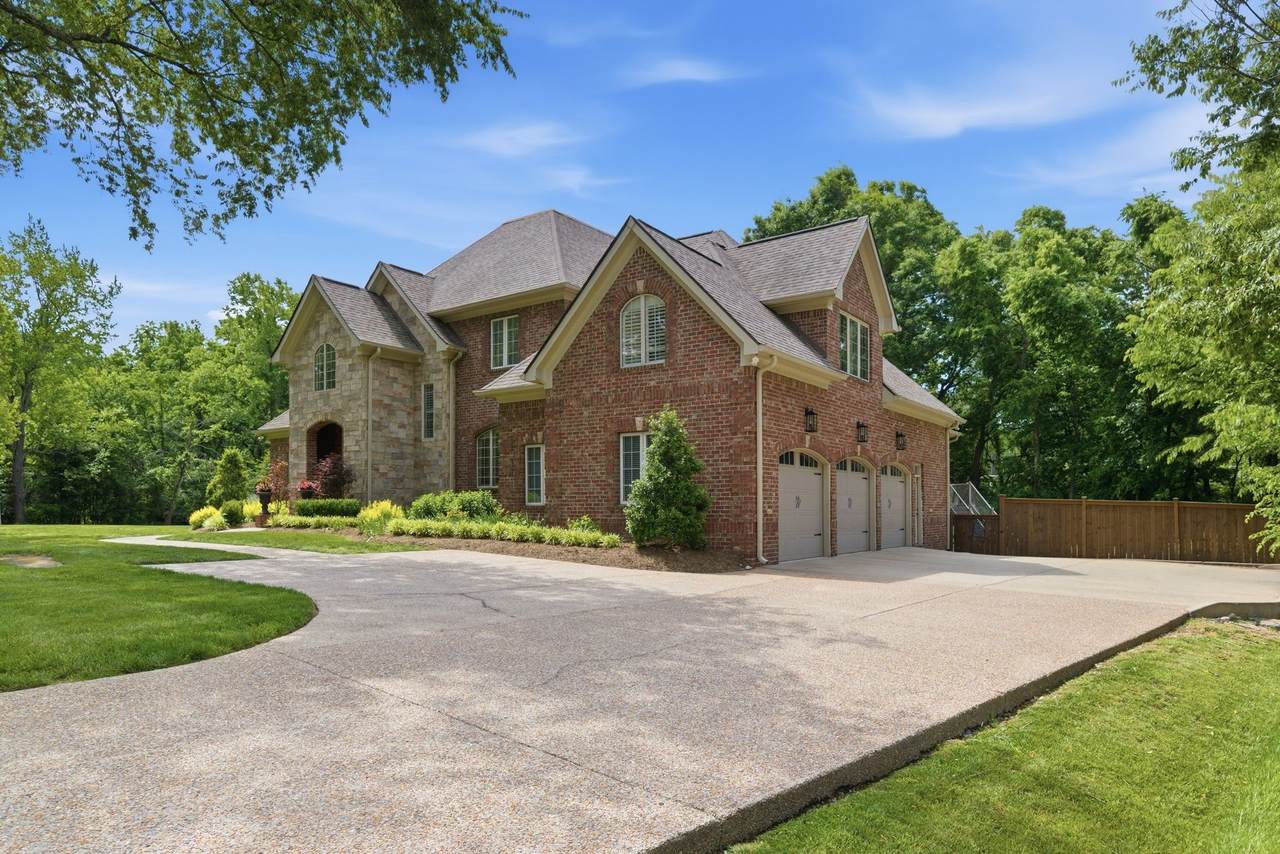 https://bt-photos.global.ssl.fastly.net/nashville/1280_boomver_1_RTC3220874-1.jpg