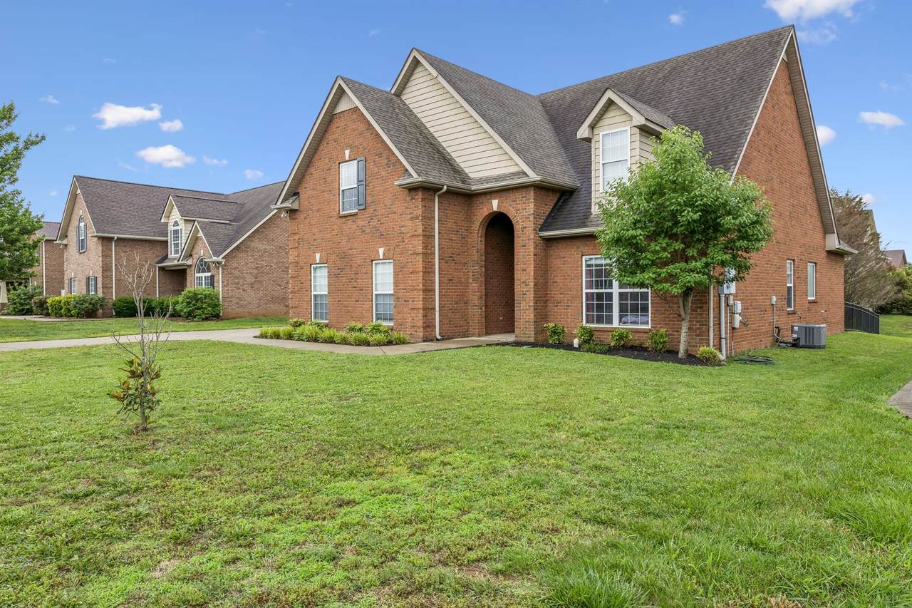 https://bt-photos.global.ssl.fastly.net/nashville/1280_boomver_1_RTC3220875-1.jpg