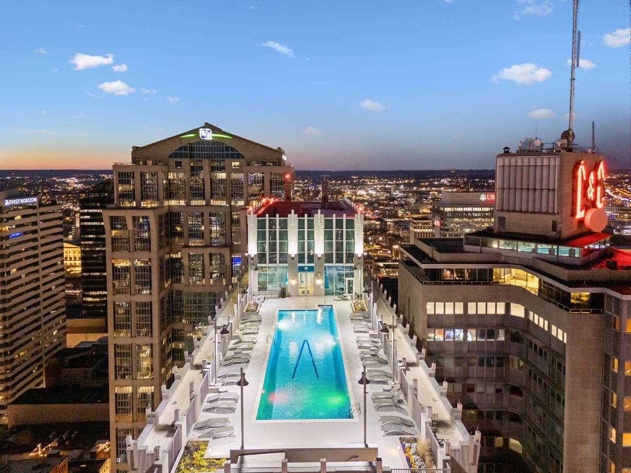 https://bt-photos.global.ssl.fastly.net/nashville/1280_boomver_1_RTC3220918-1.jpg