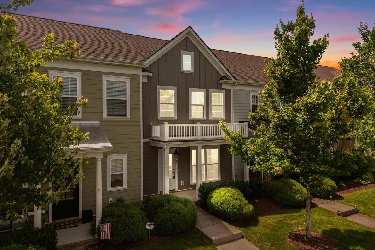 1032 Carraway Ln - Photo 1
