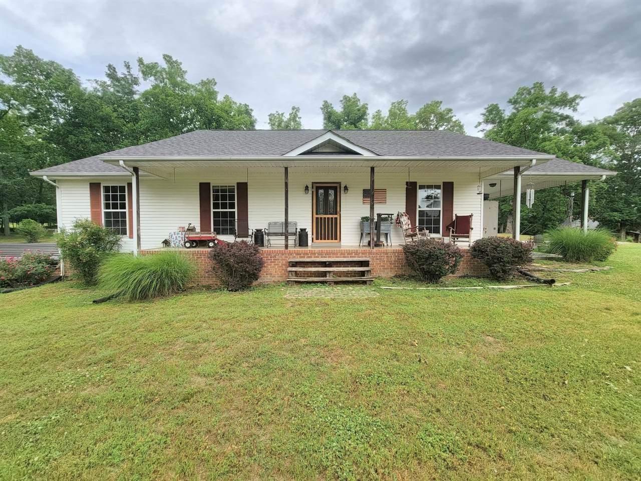 1089 Jim Clark Rd - Photo 1