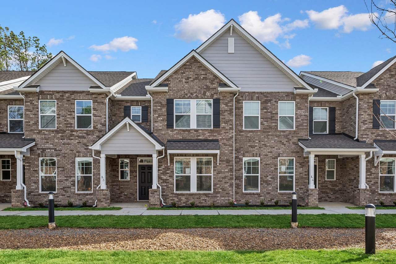 2900 Suzanne Landon Dr - Photo 1