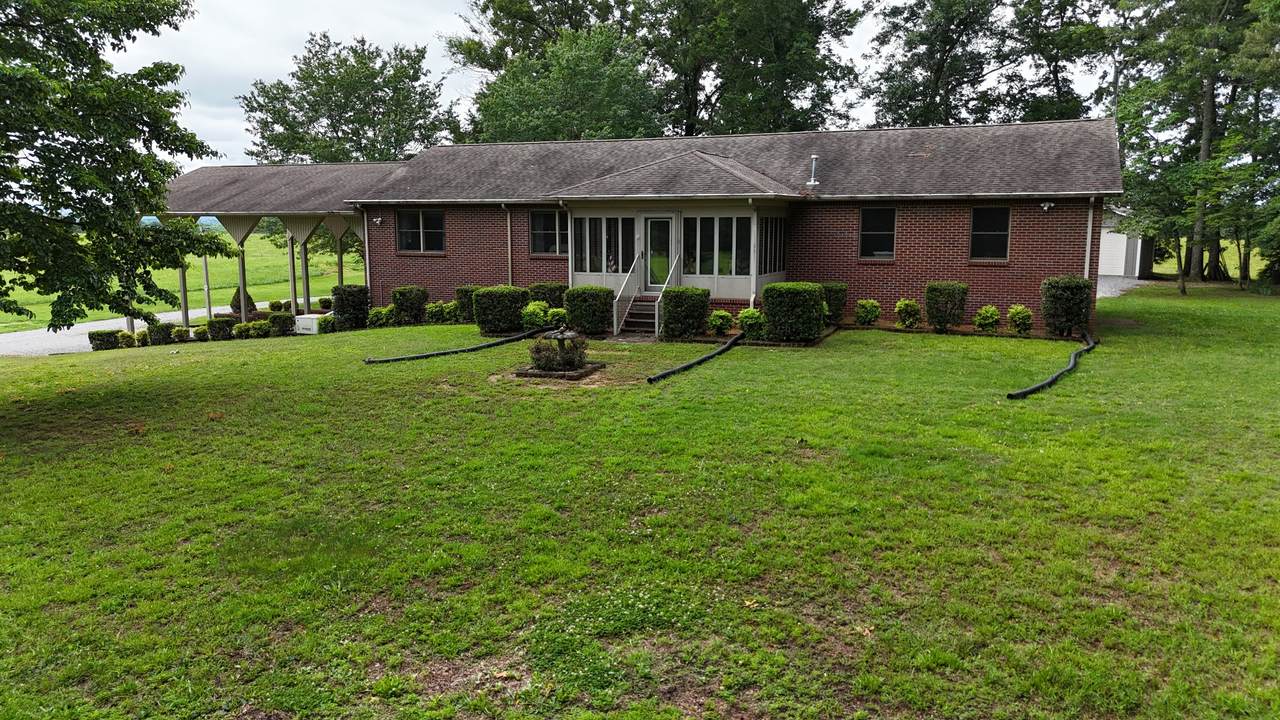 2465 Bybee Chapel Rd - Photo 1