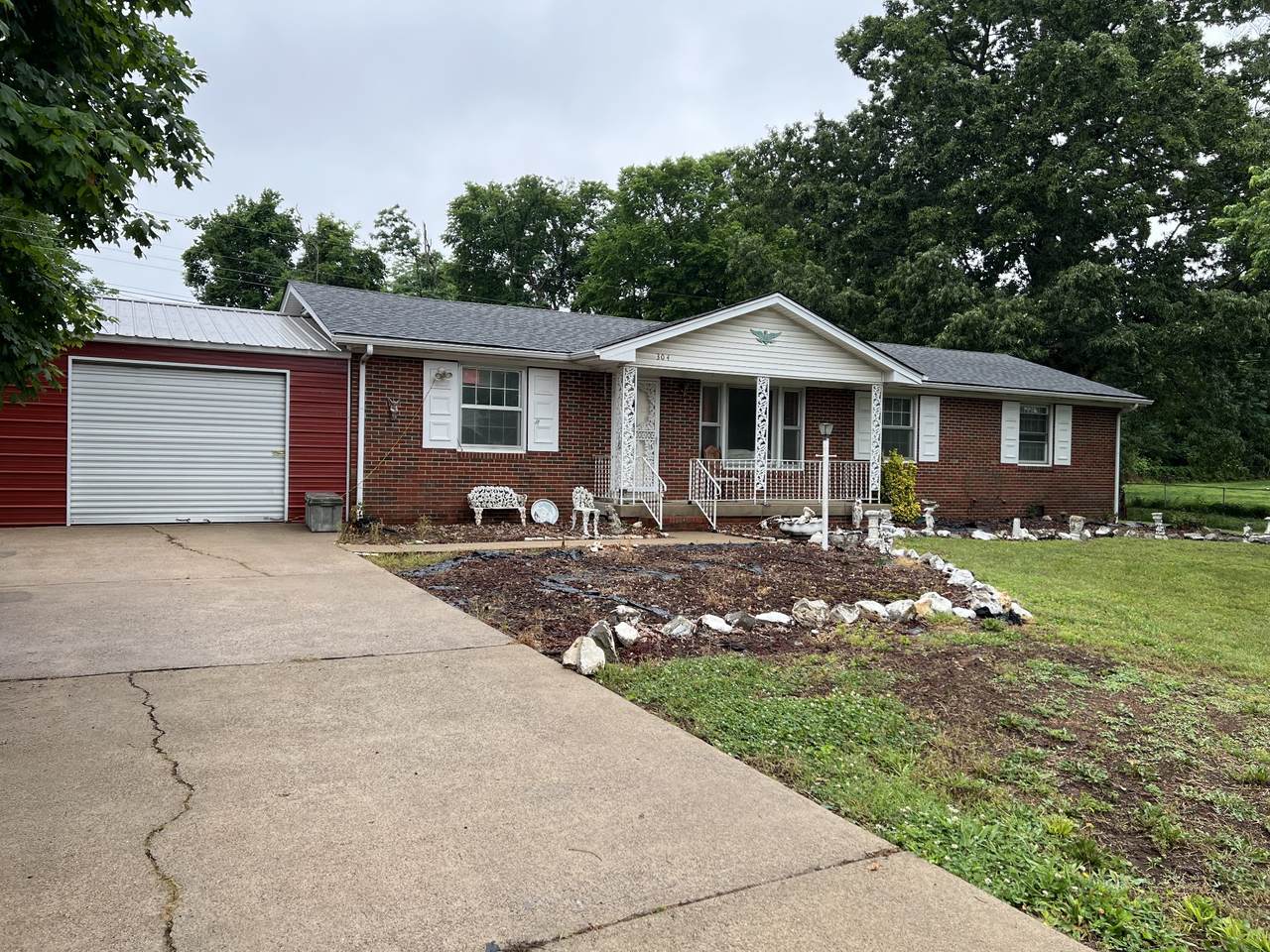 304 Pine Mountain Rd - Photo 1
