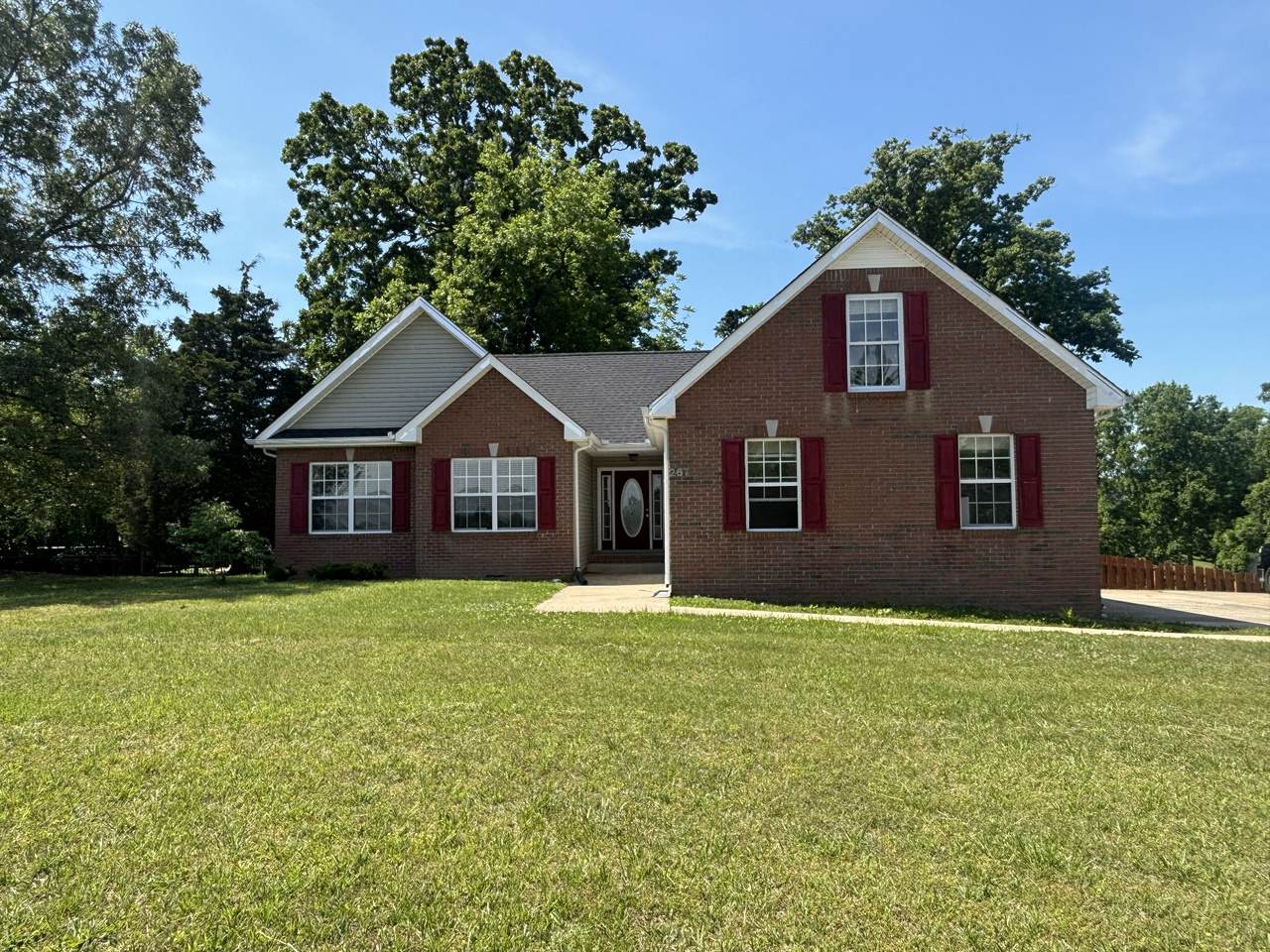 267 Janet Dr - Photo 1