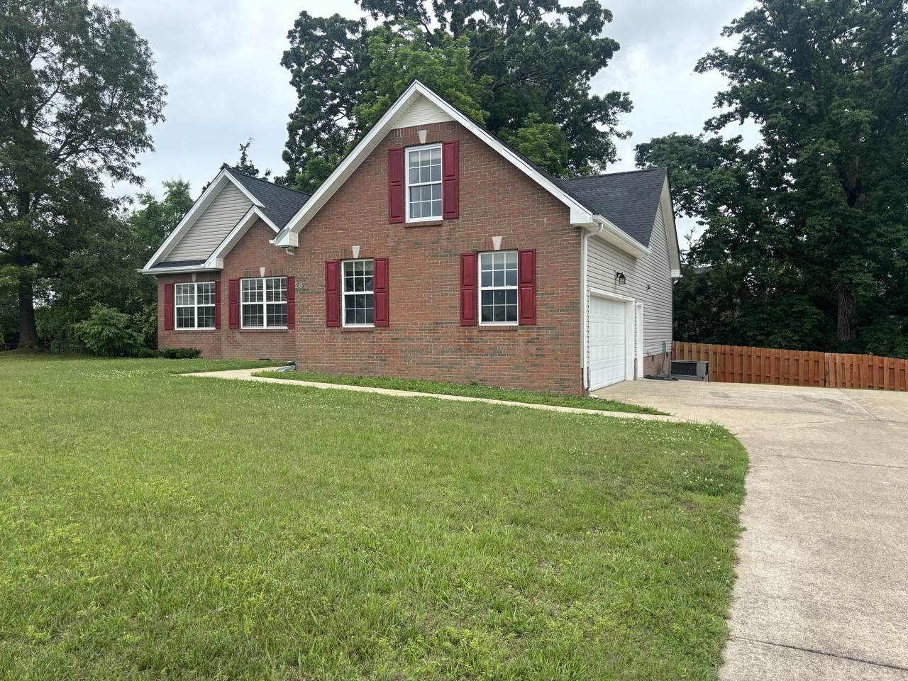 https://bt-photos.global.ssl.fastly.net/nashville/1280_boomver_1_RTC3221252-1.jpg