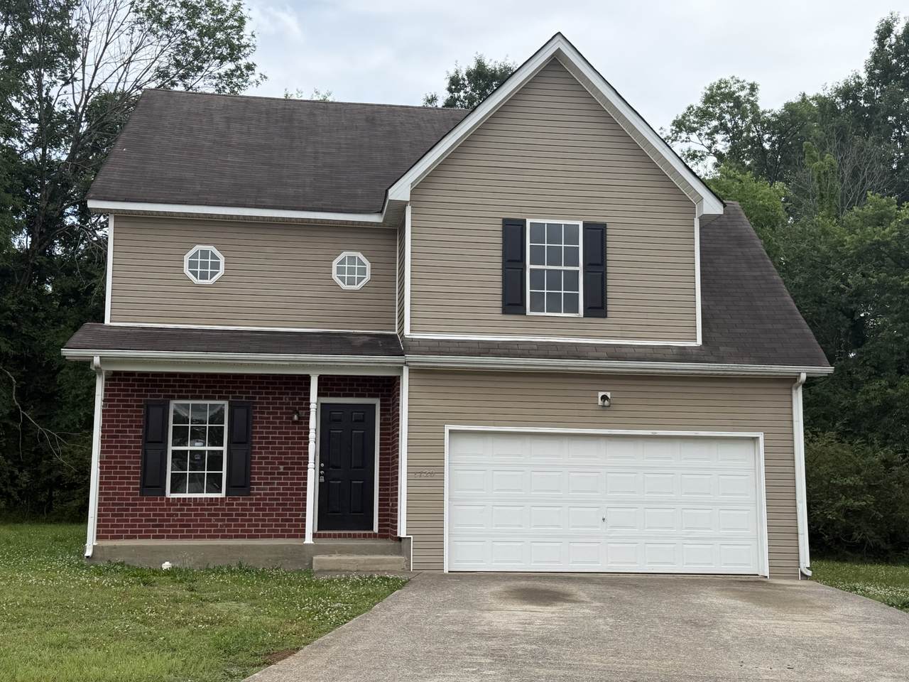 1720 Annex Ct - Photo 1