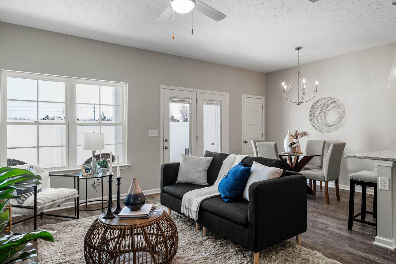31 Hardwood Rd - Photo 1