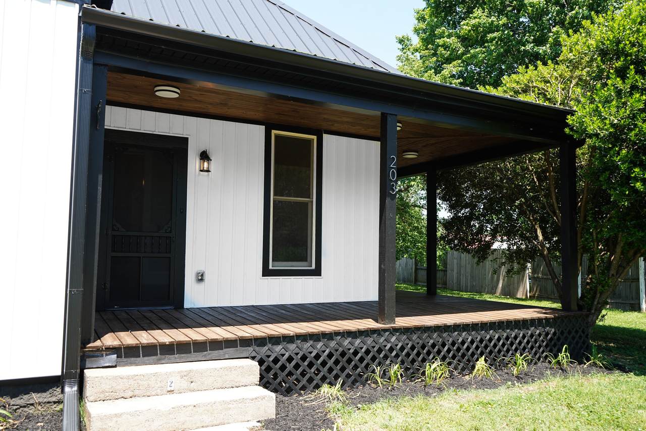 https://bt-photos.global.ssl.fastly.net/nashville/1280_boomver_1_RTC3221525-1.jpg