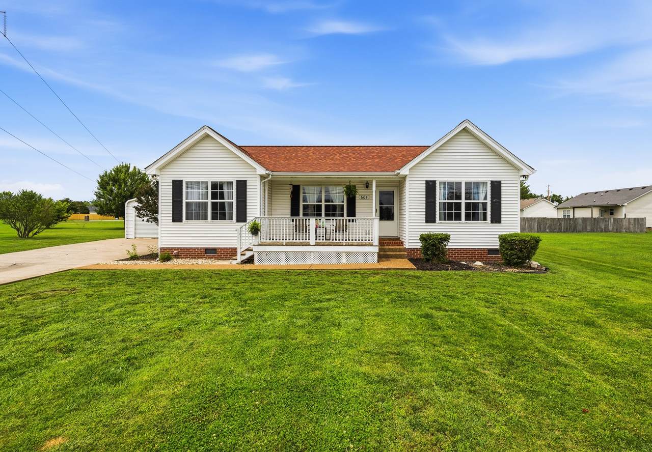 604 Portland Blvd - Photo 1