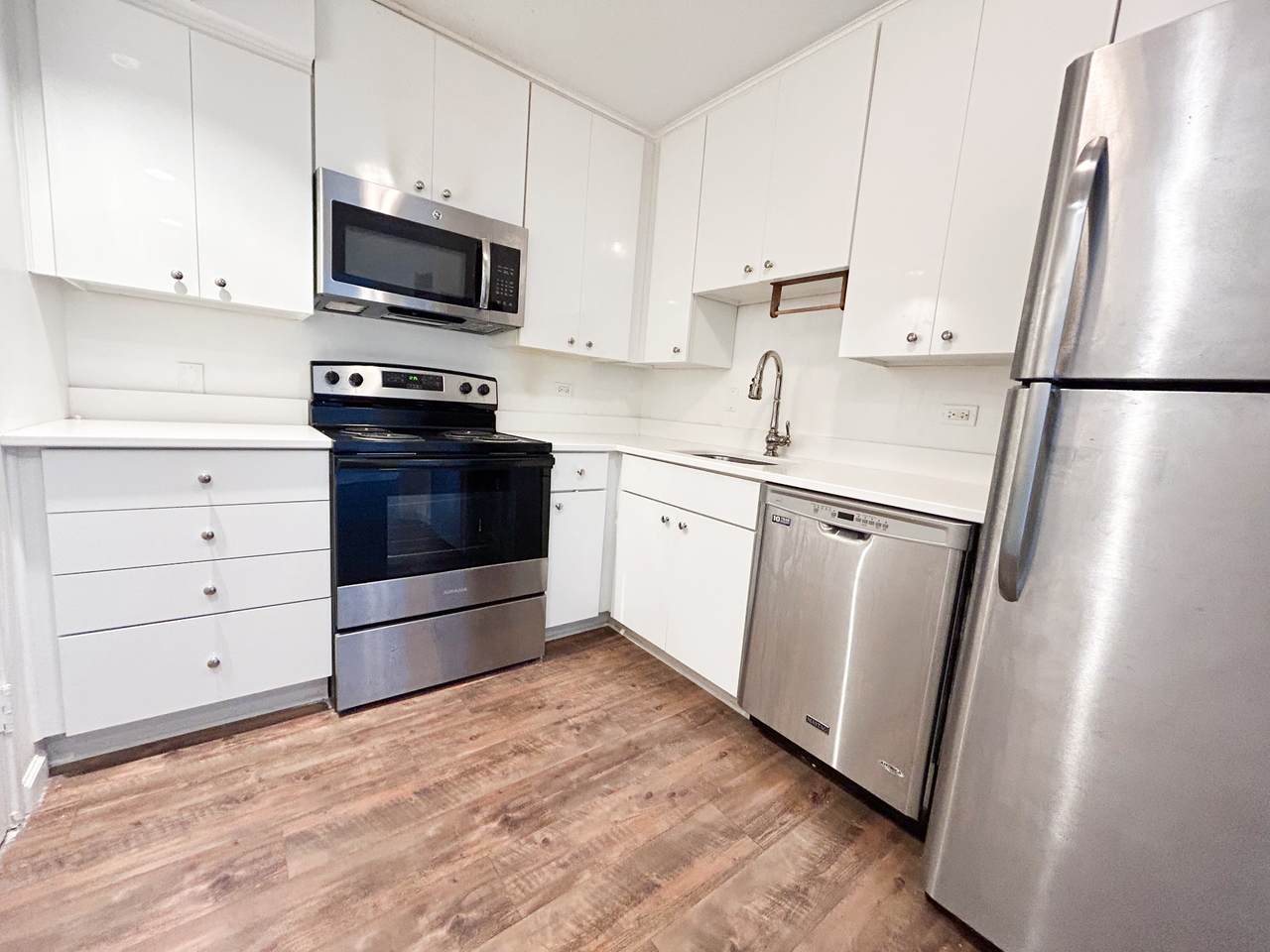 3415 West End Ave - Photo 1