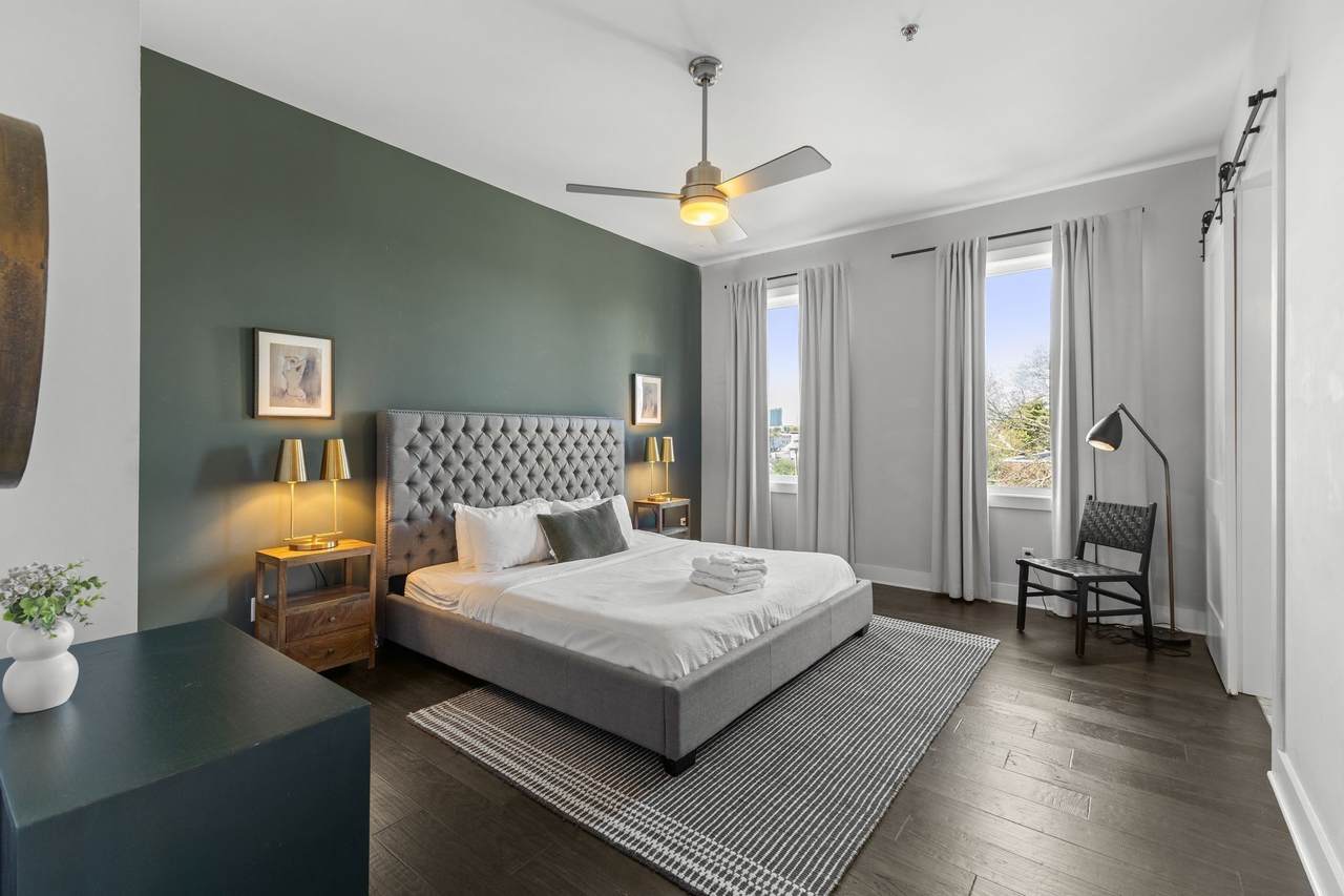 1224 2nd Ave - Photo 1