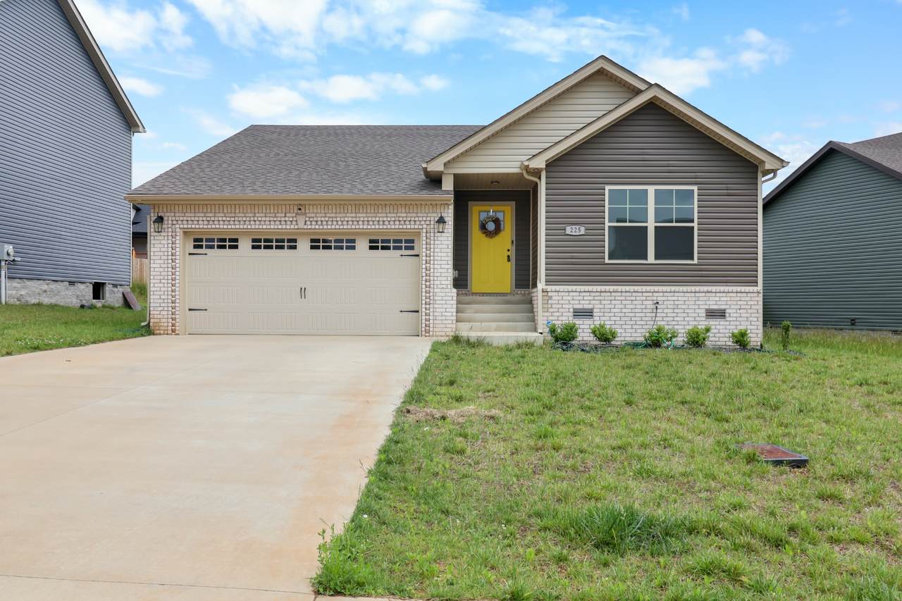 225 Ardell Dr - Photo 1