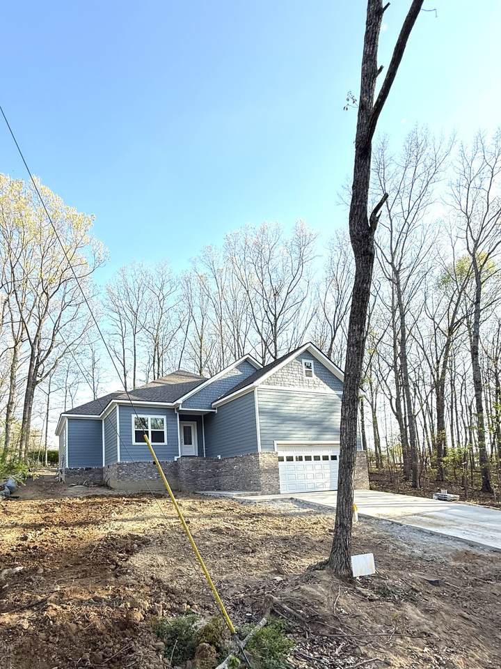169 Anglewood Dr - Photo 1