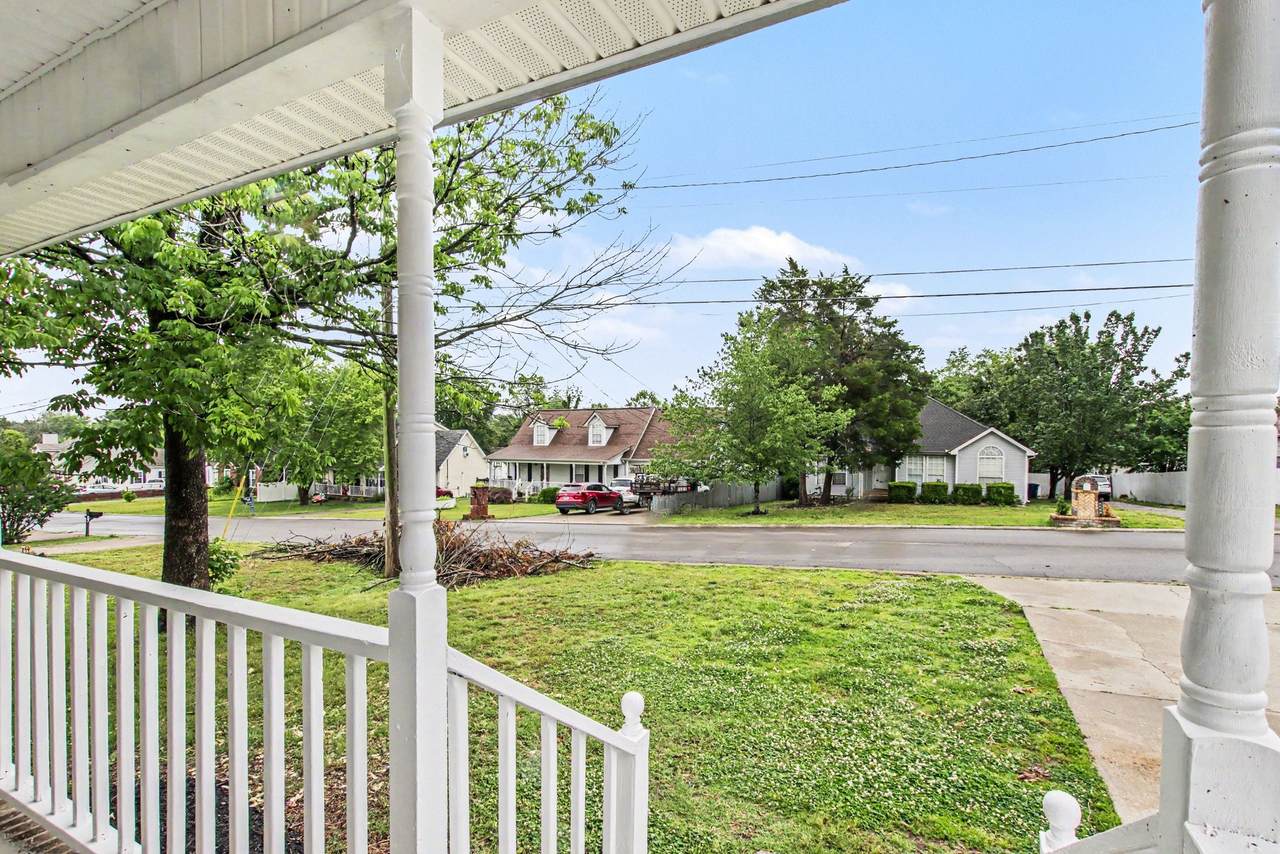 https://bt-photos.global.ssl.fastly.net/nashville/1280_boomver_1_RTC3221906-1.jpg