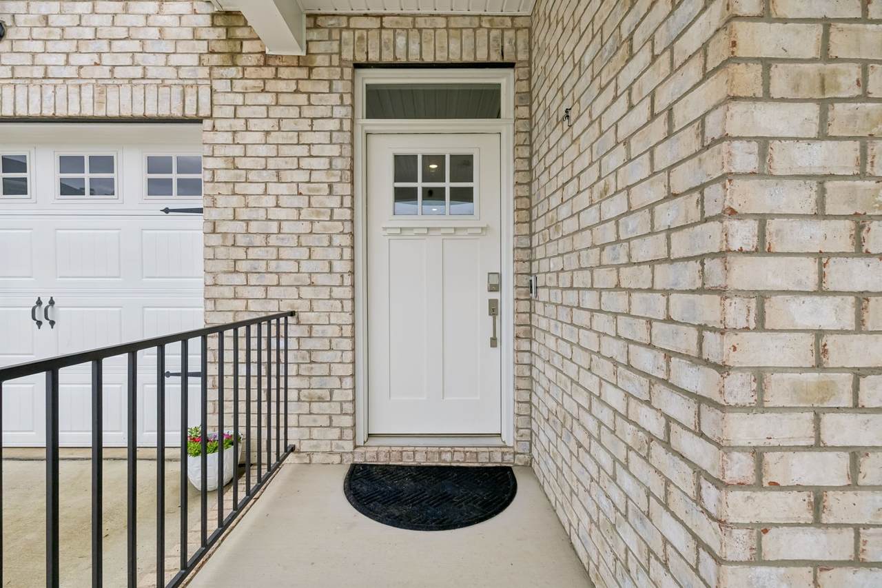 https://bt-photos.global.ssl.fastly.net/nashville/1280_boomver_1_RTC3223069-1.jpg