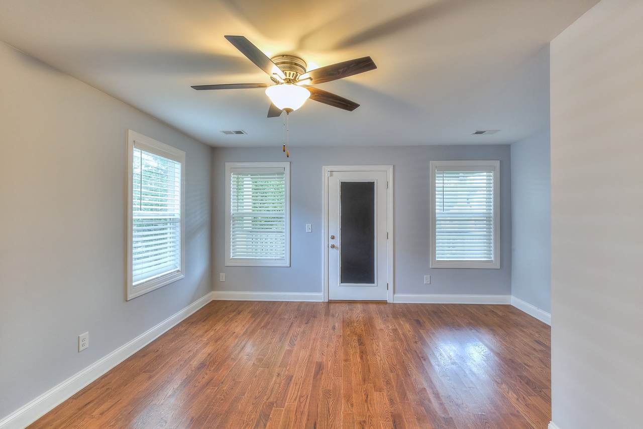https://bt-photos.global.ssl.fastly.net/nashville/1280_boomver_1_RTC3223071-1.jpg