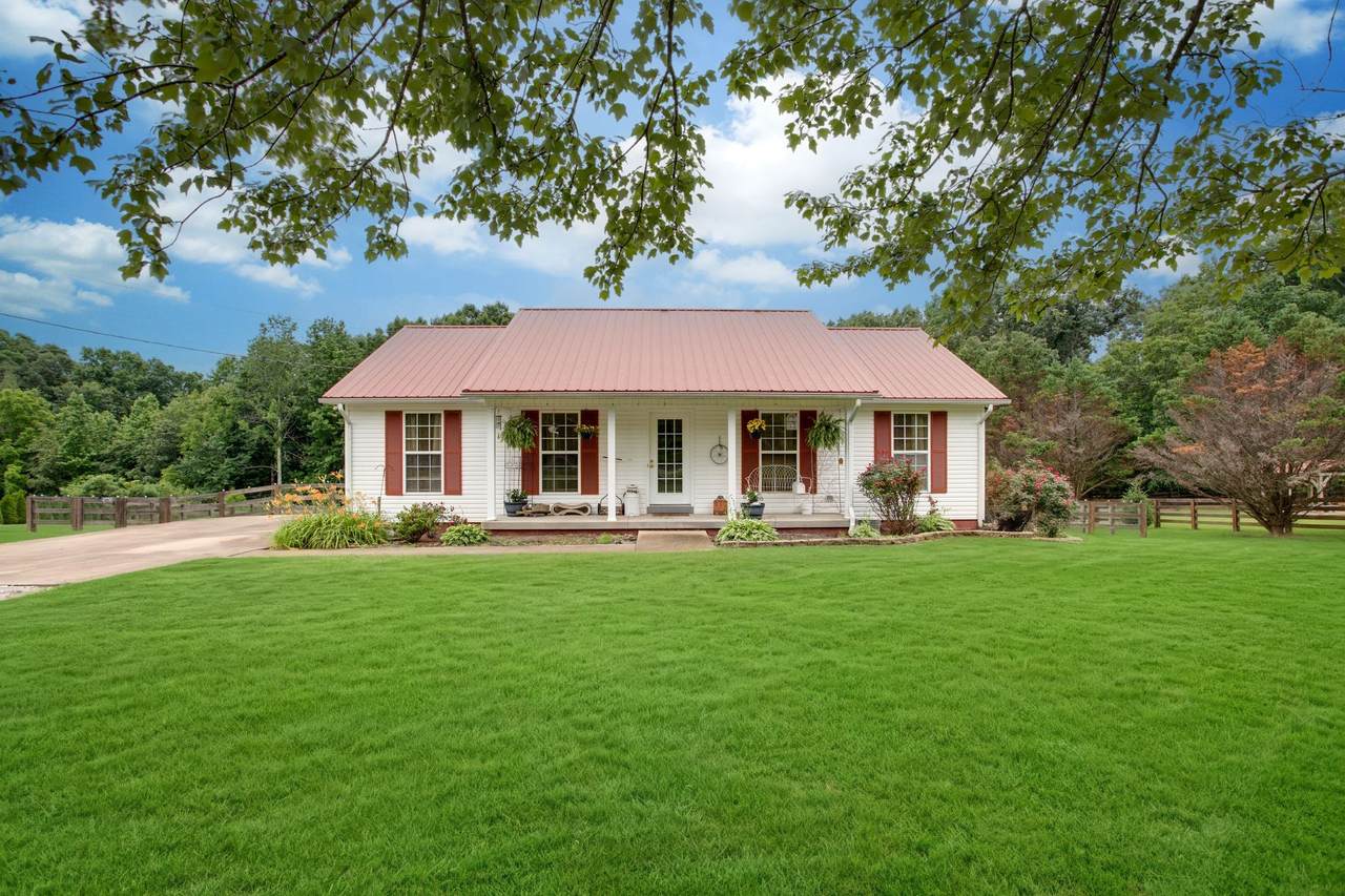 2233 Fall River Rd - Photo 1