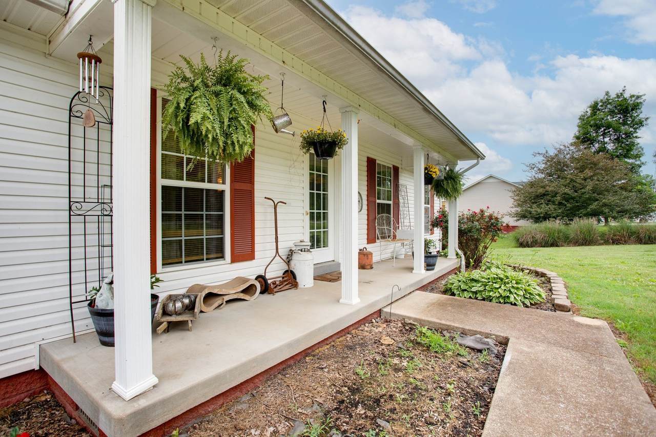 https://bt-photos.global.ssl.fastly.net/nashville/1280_boomver_1_RTC3223120-1.jpg