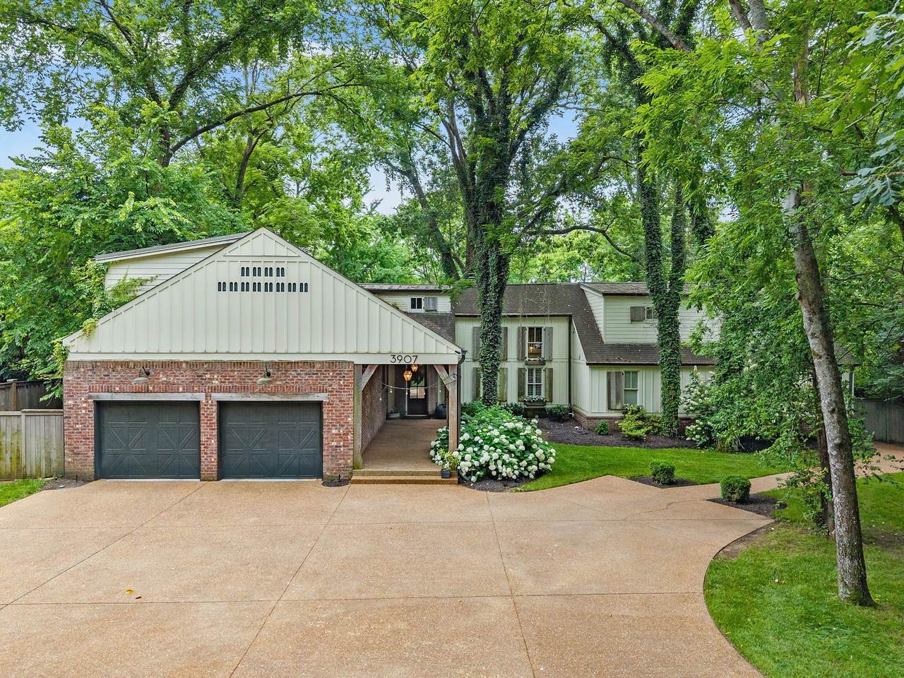 3907 Trimble Rd - Photo 1