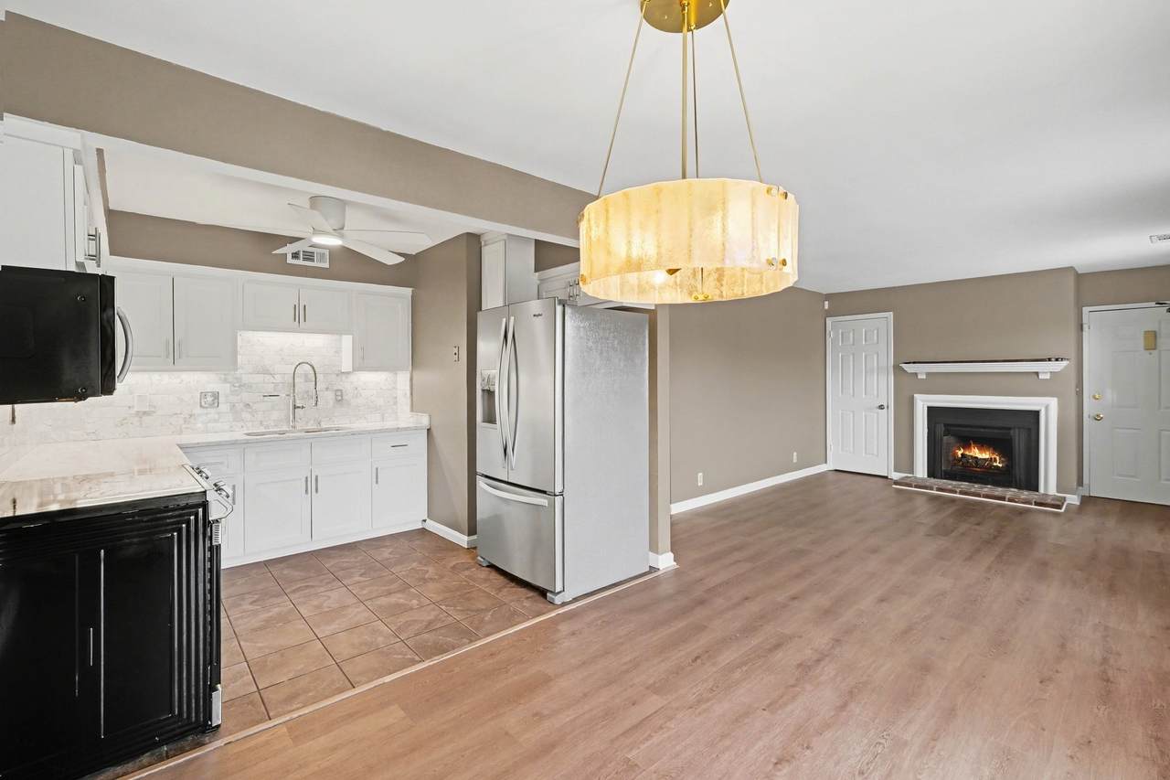 5741 Brentwood Trce - Photo 1