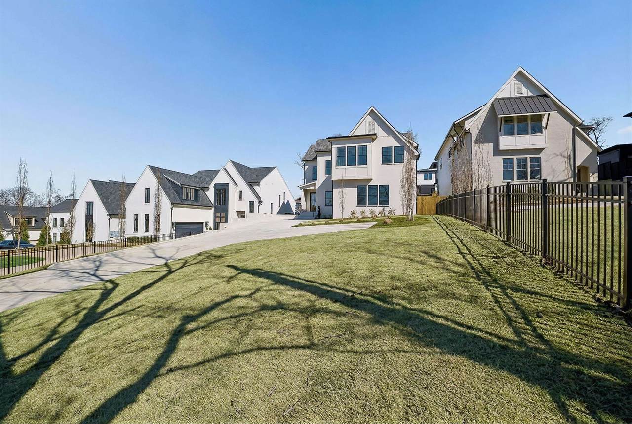 3420A Golf Club Ln - Photo 1