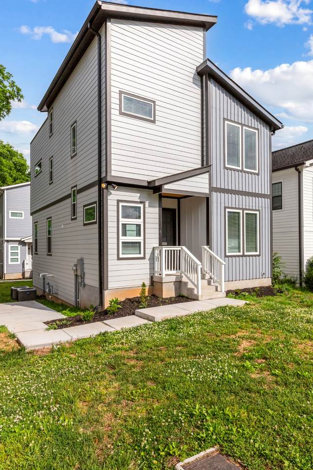 2142 Oakland St - Photo 1