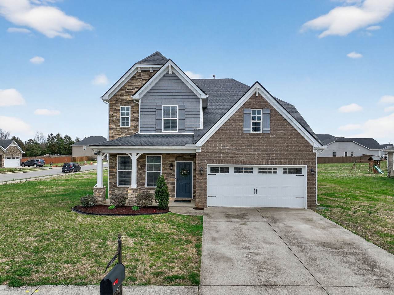 https://bt-photos.global.ssl.fastly.net/nashville/1280_boomver_1_RTC3223599-1.jpg