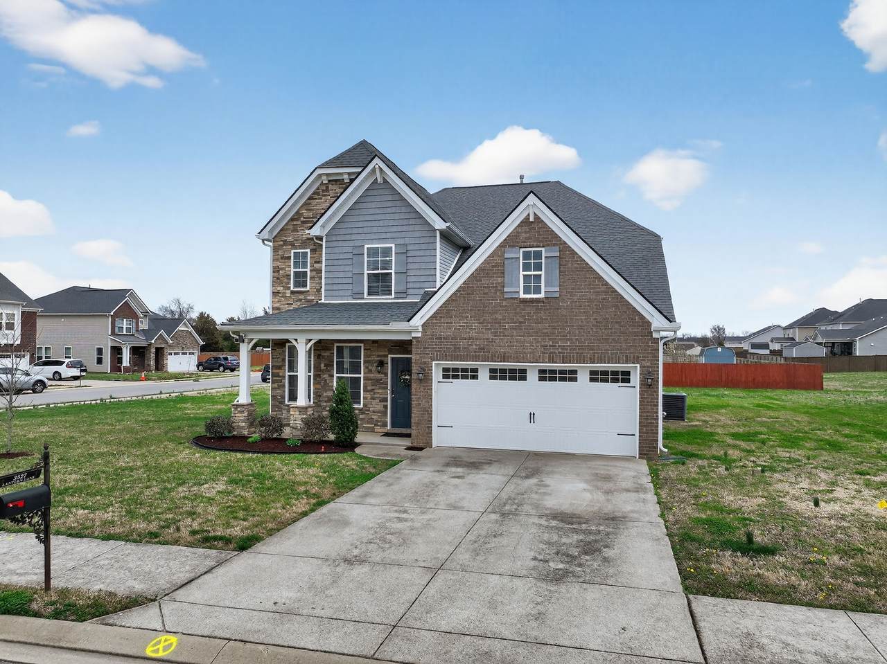 https://bt-photos.global.ssl.fastly.net/nashville/1280_boomver_1_RTC3223599-1.jpg