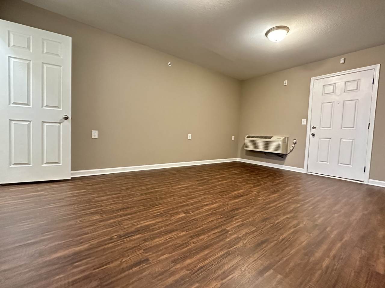 https://bt-photos.global.ssl.fastly.net/nashville/1280_boomver_1_RTC3223664-1.jpg