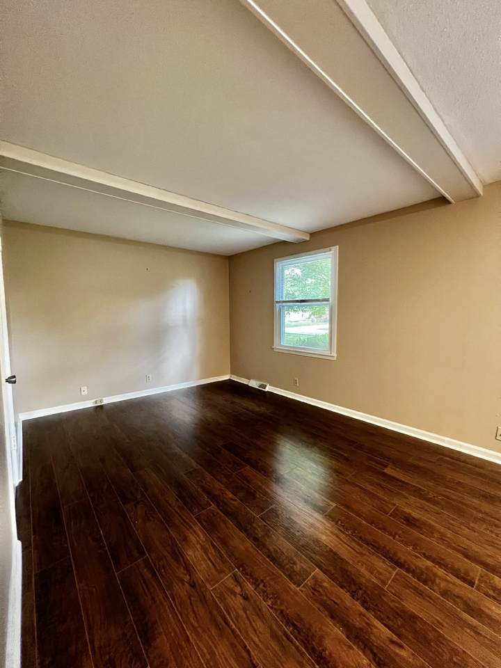 https://bt-photos.global.ssl.fastly.net/nashville/1280_boomver_1_RTC3223669-1.jpg