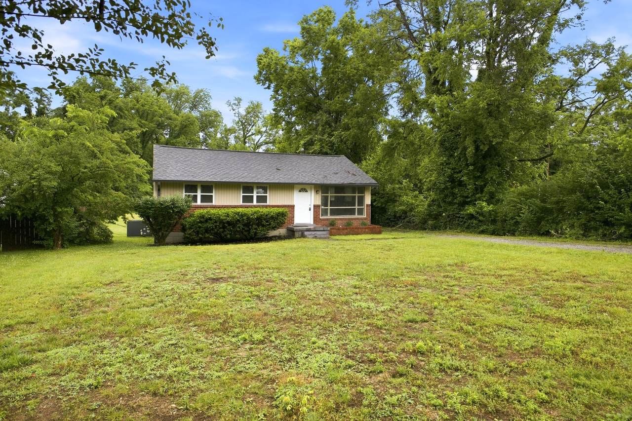 https://bt-photos.global.ssl.fastly.net/nashville/1280_boomver_1_RTC3223704-1.jpg