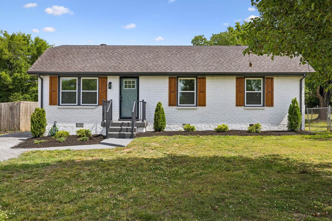 224 Cedar Dr - Photo 1