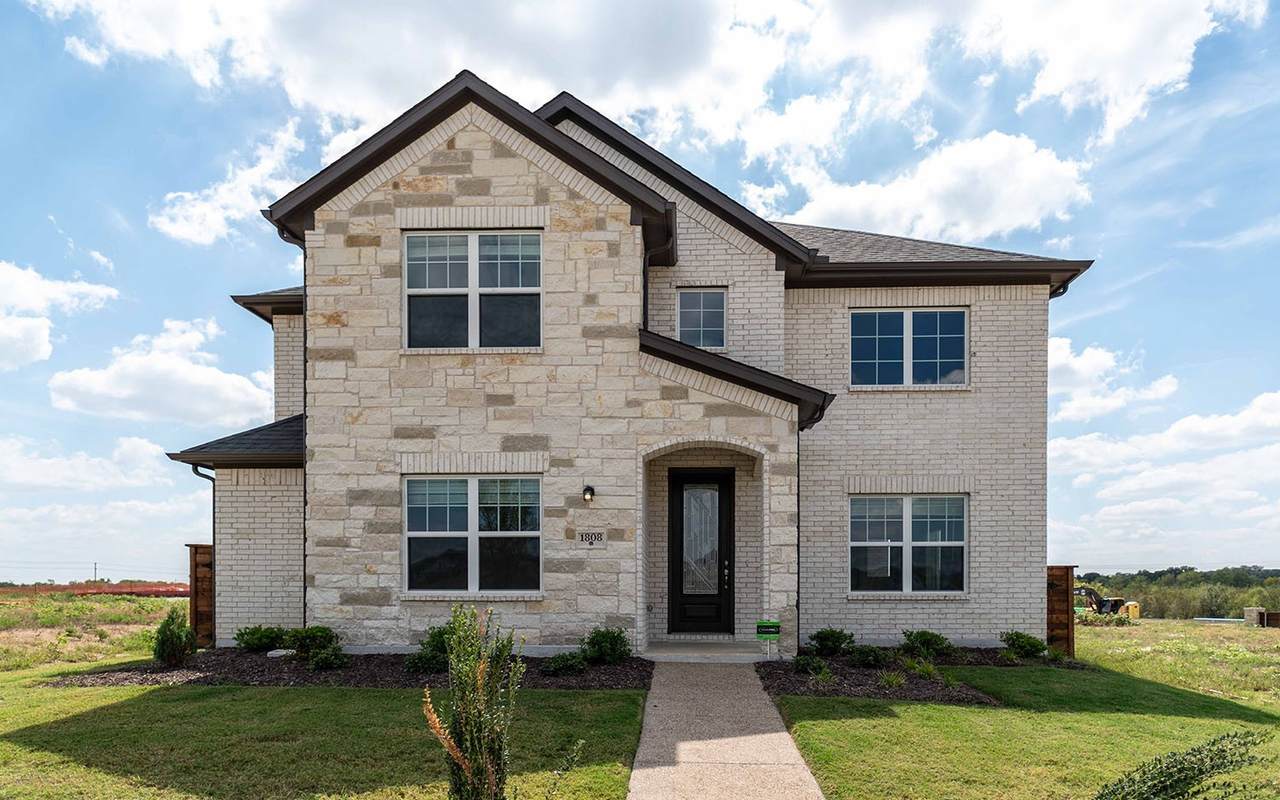 5015 Stonesbattle Pkwy - Photo 1