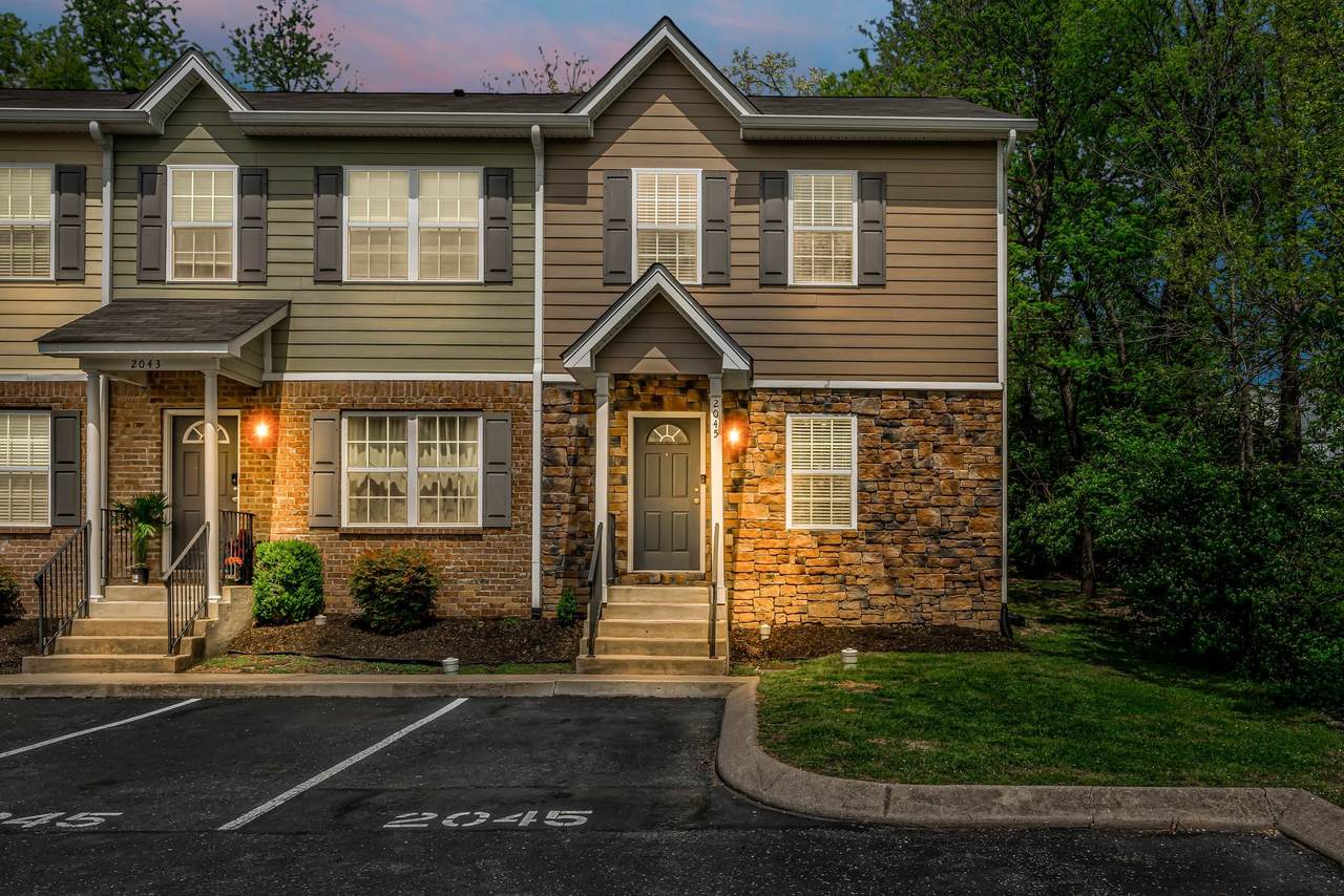 2045 Pinecrest Dr - Photo 1