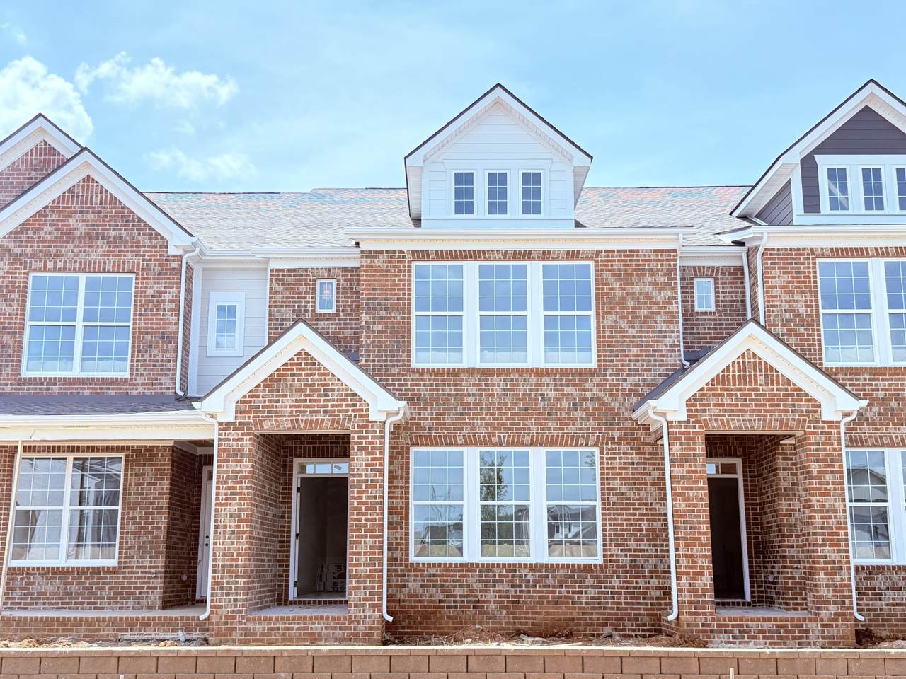 2718 Willowoak Trl - Photo 1