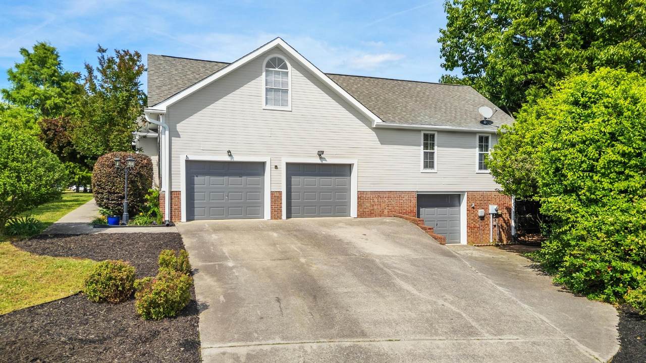 https://bt-photos.global.ssl.fastly.net/nashville/1280_boomver_1_RTC3223979-1.jpg