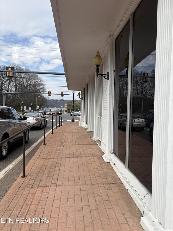 https://bt-photos.global.ssl.fastly.net/nashville/1280_boomver_1_RTC3224213-1.jpg
