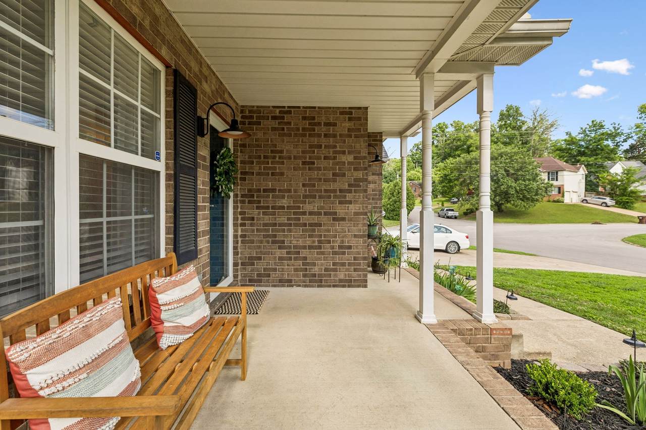 https://bt-photos.global.ssl.fastly.net/nashville/1280_boomver_1_RTC3224246-1.jpg