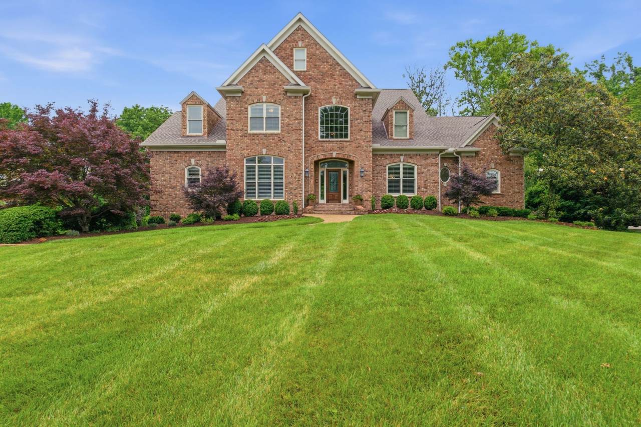 1096 Sunset Rd - Photo 1